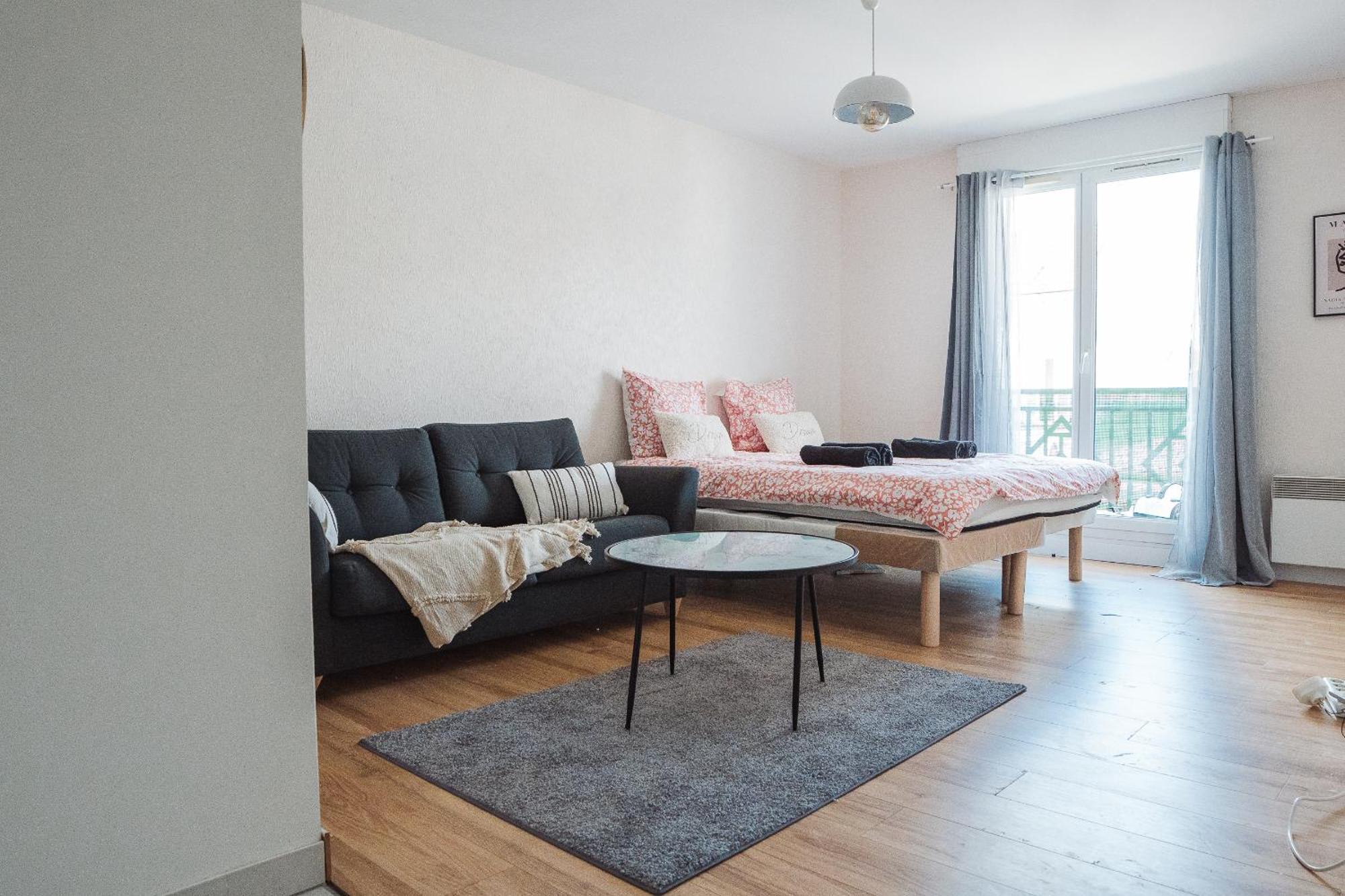 Cosy Studio Entre Paris Et Disneyland Paris Apartment Esbly Ngoại thất bức ảnh